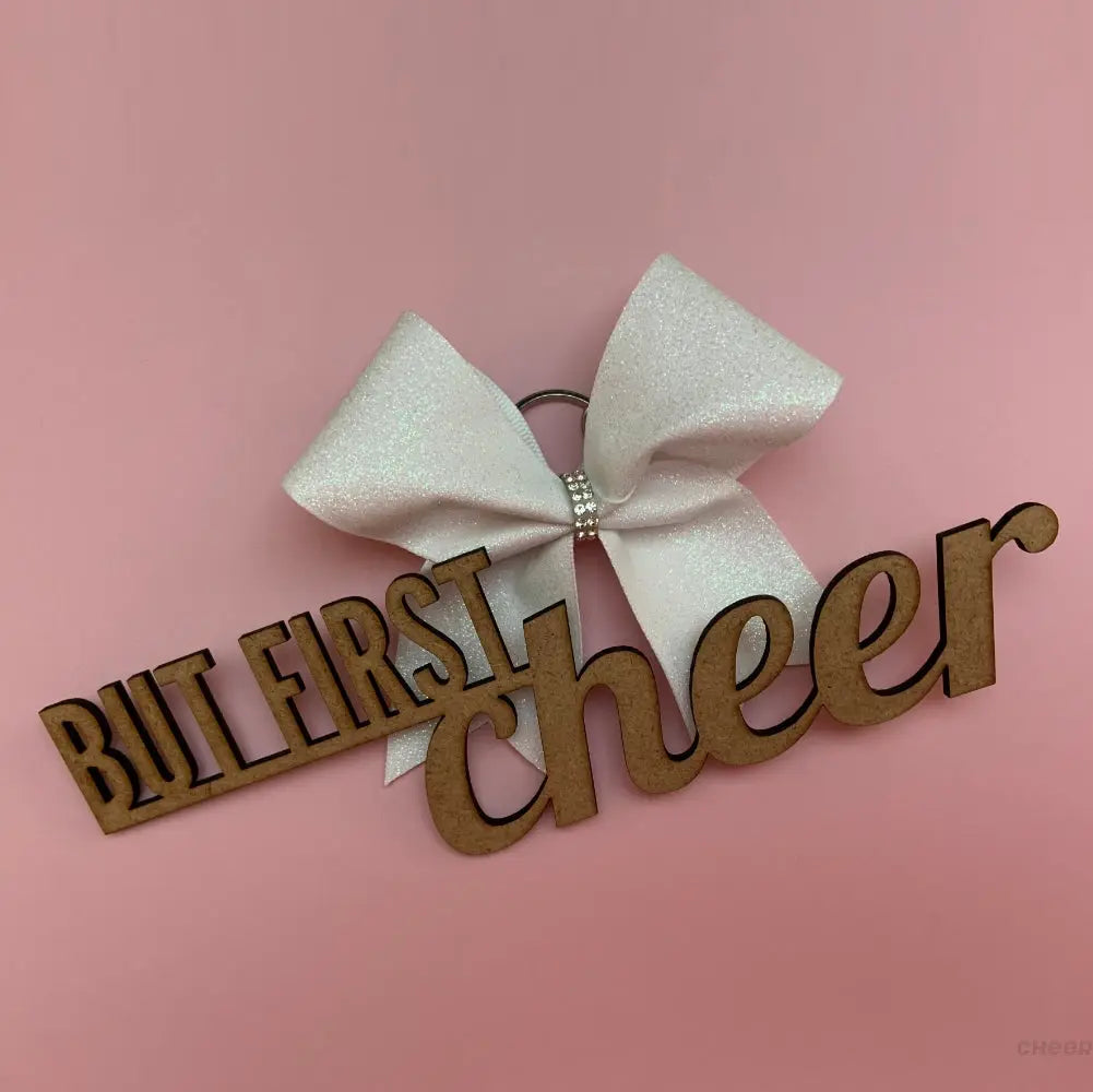 Holzschriftzug - but first cheer CHEER addicted!