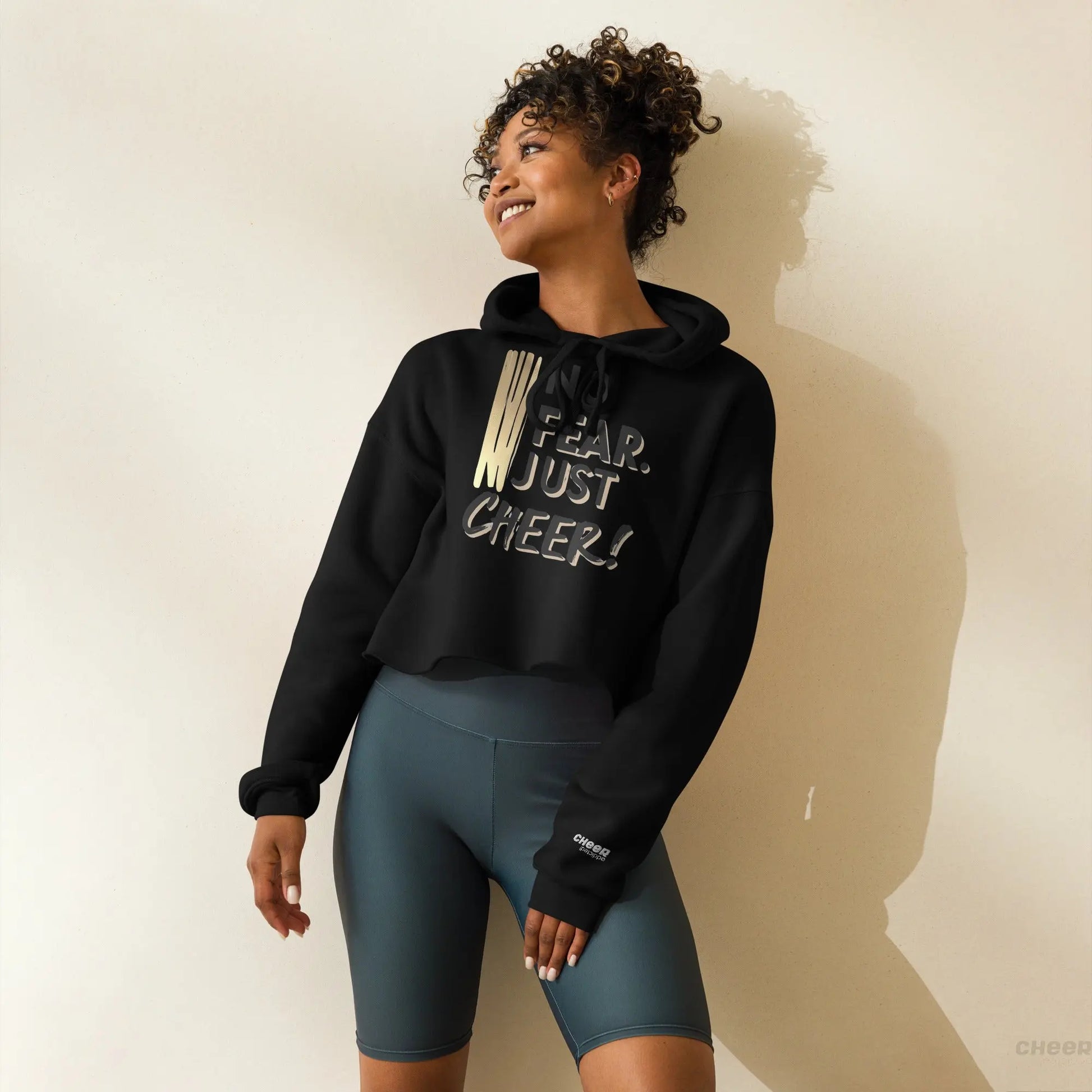 No Fear. Just Cheer! – Cropped Hoodie für Cheerleader - CHEER addicted!